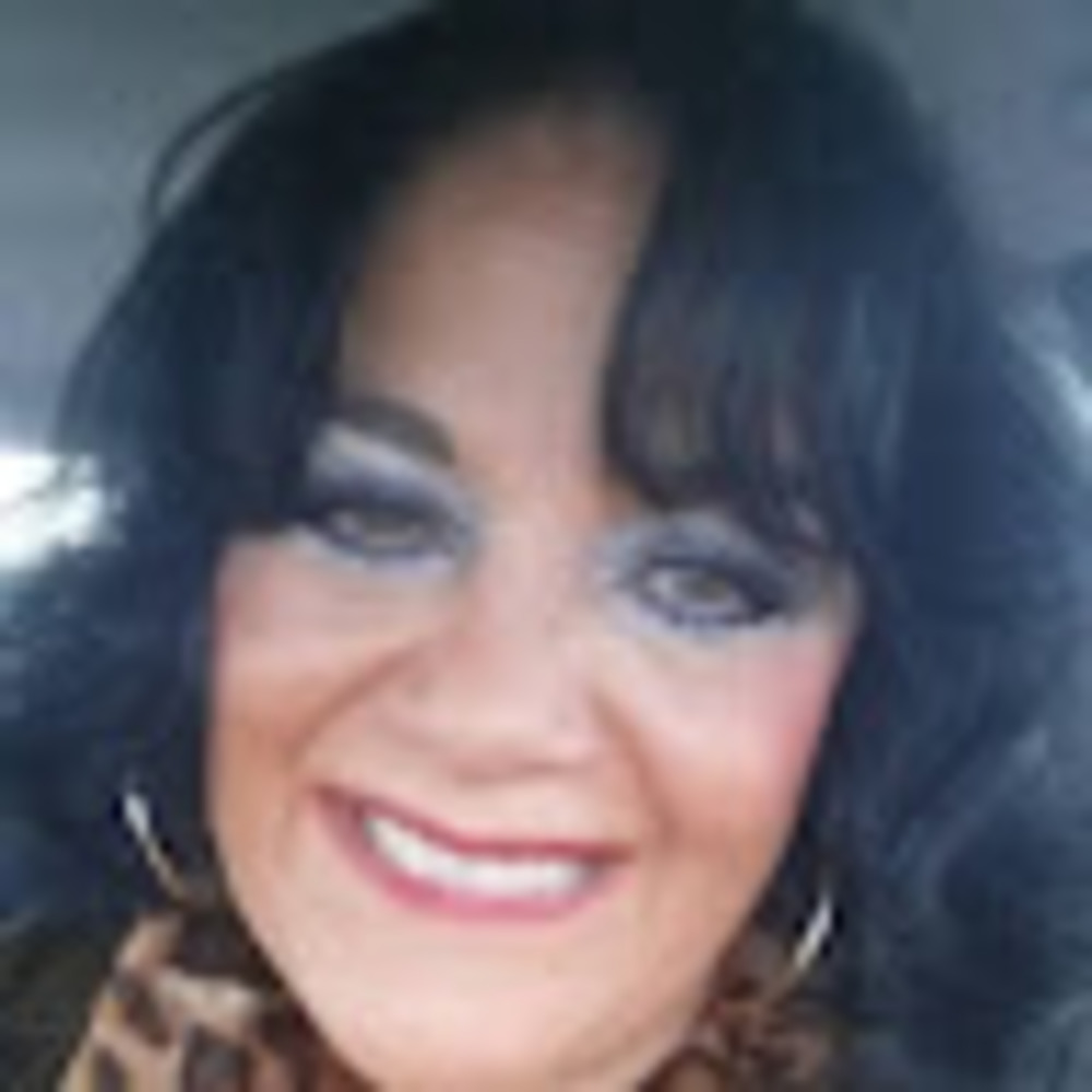 Meet your Posher, Linda